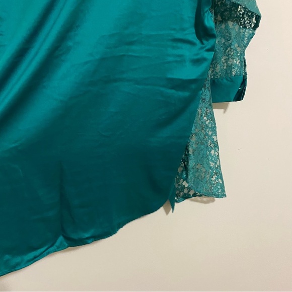 Victorias Secret Gold Label Emerald Green Lace Sleep Shirt size Small - Picture 7 of 7